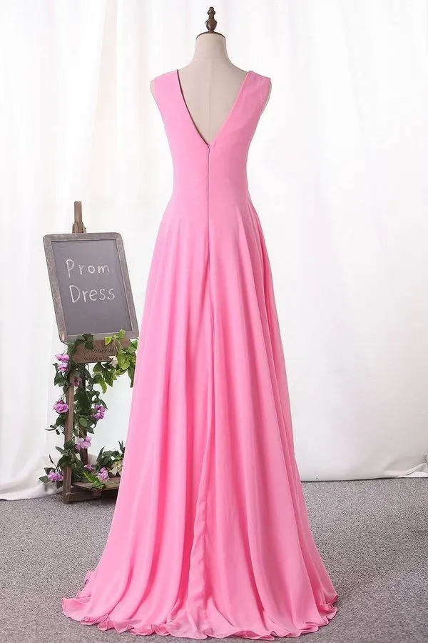 2024 Prom Dresses V Neck Chiffon With Slit PTRX7LGK