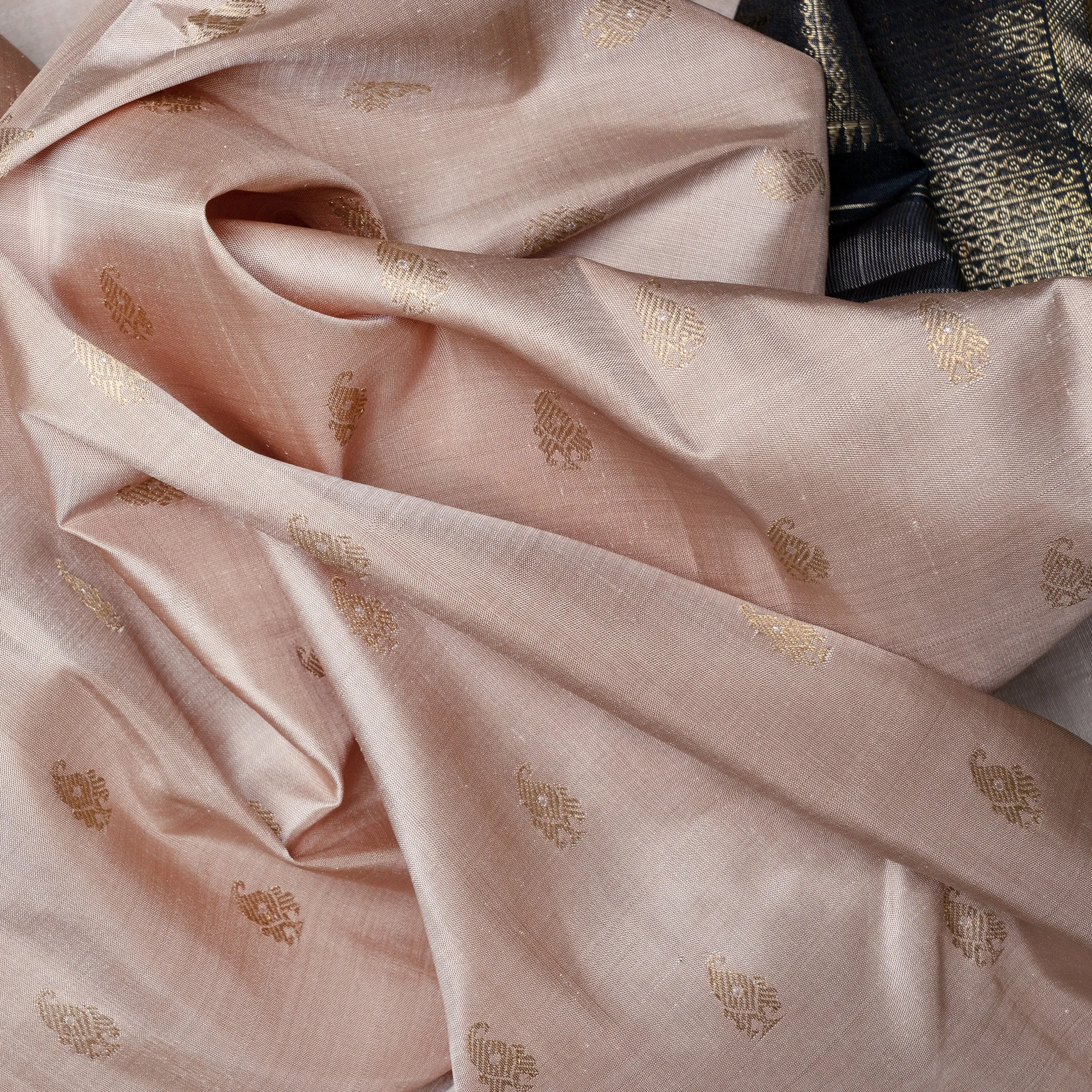 Handwoven Beige with Black Kanjivaram Silk Saree - 2044T008991DSC