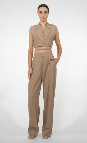 Nonchalant - Hailey Crop - Camel