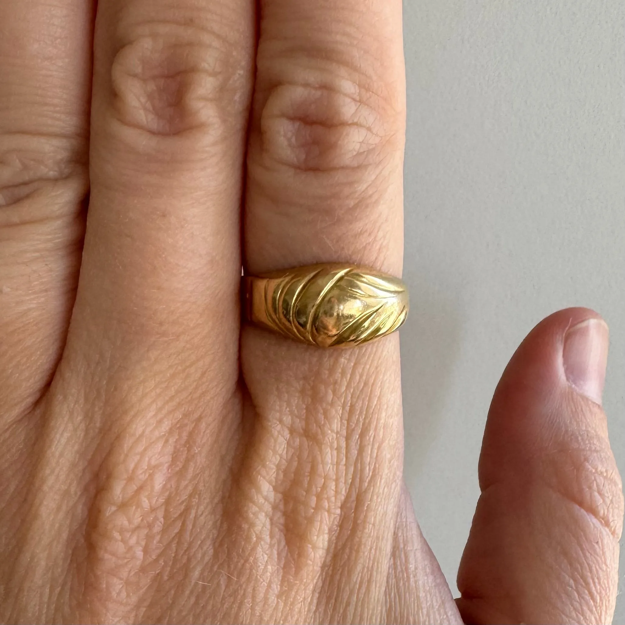 P R E - L O V E D // wearable croissant / 18k yellow gold hollow dome ring / size 7